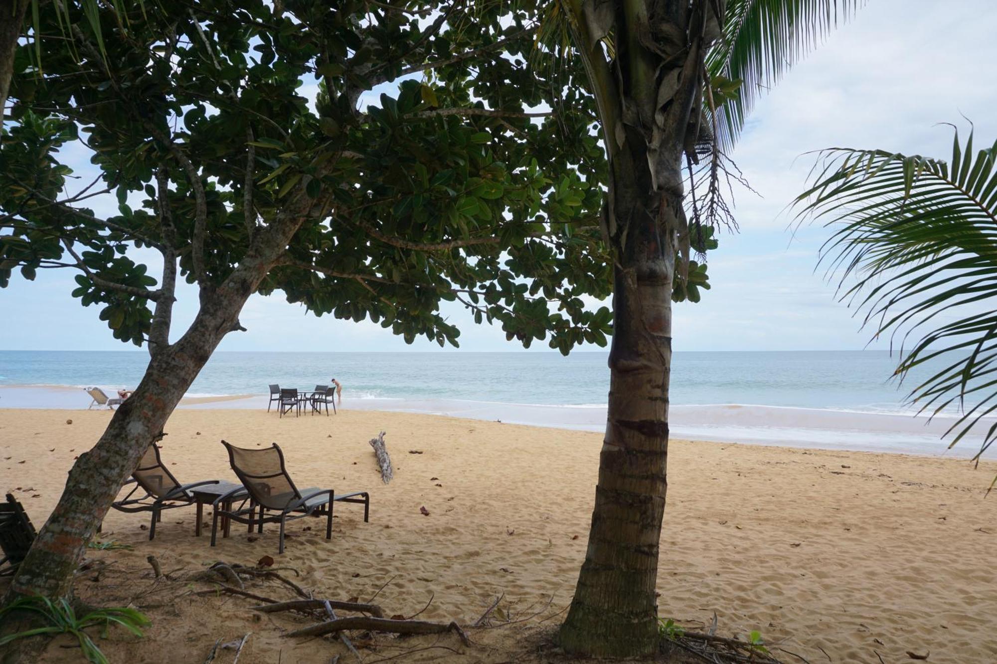 Oasis Bluff Beach Bocas Town Exterior photo