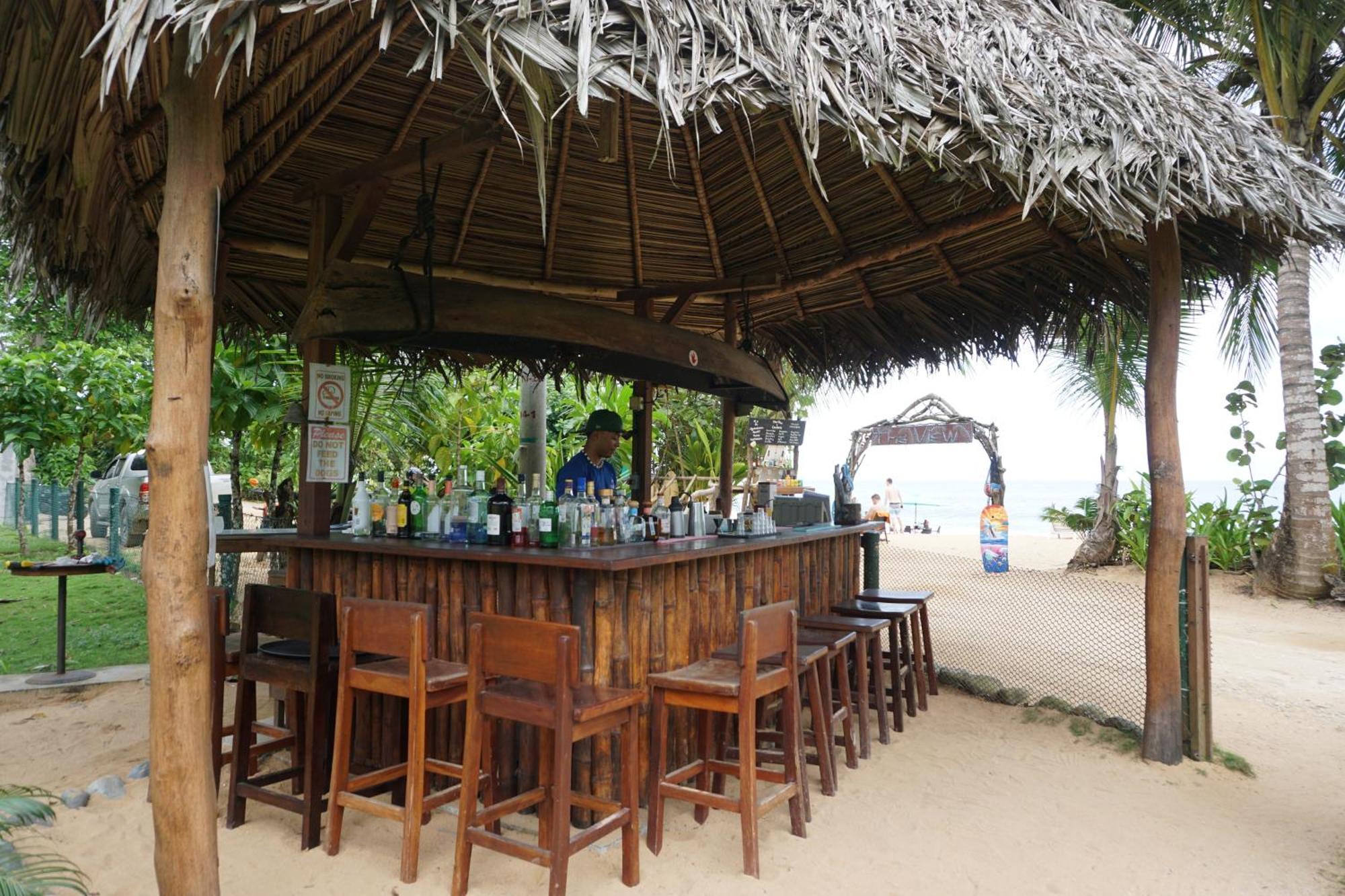 Oasis Bluff Beach Bocas Town Exterior photo